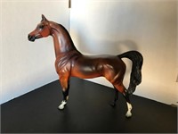 MODEL HORSE ARABIAN BRN W/BLACK MANE/TAIL, HOOF