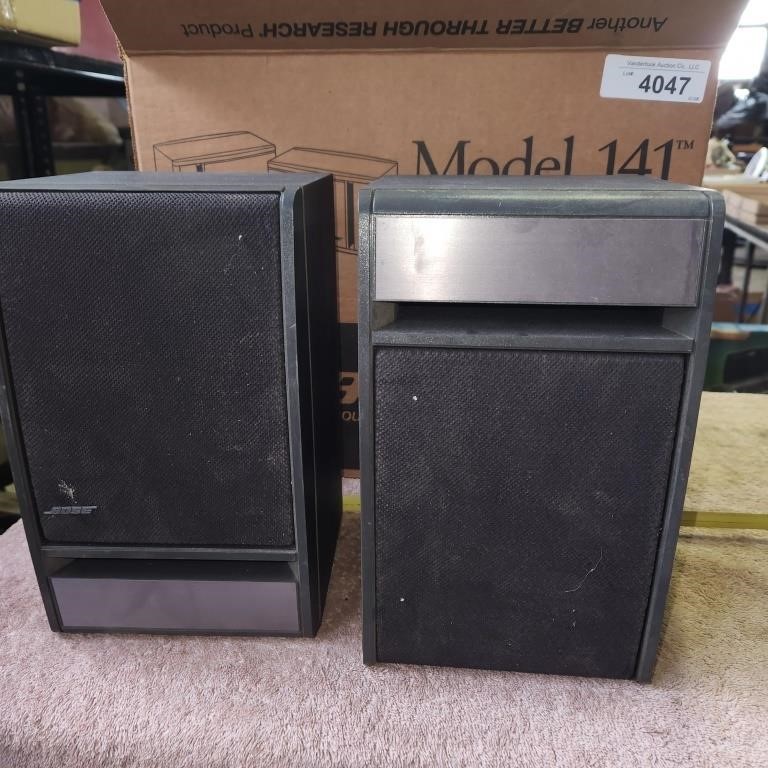 Bose Model 141 Speakers