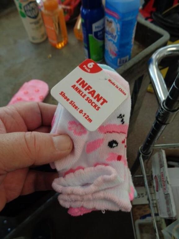 6PR INFANT SOCKS SZ 0-12MOS