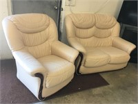 Giora White Leather Loveseat & Chair w/Wood Inlay