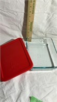 Pyrex container with lid