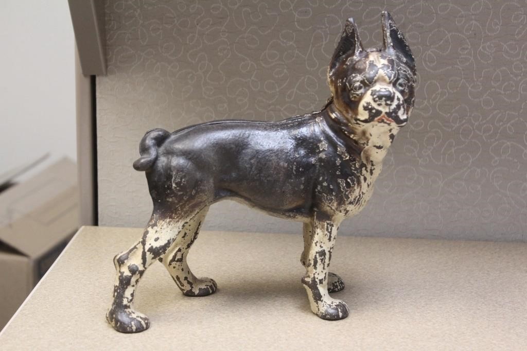 Vintage Cast Iron Dog