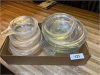 Assorted Glass Casseroles: some Pyrex