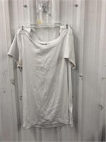 Size US L amazon essentials white T -shirt