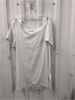 Size US L amazon essentials white T -shirt