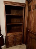 Pr of Broyhill Cabinets