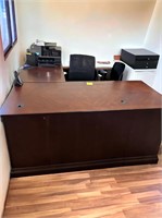 Mahogany L-Shaped Office Desk