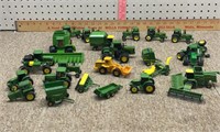 1/64 Deere tractors and equipment