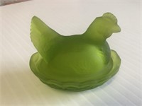 Westmoreland Glass Hen On Nest - Olive Green
