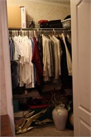 Large Closet- Clothing, Home Decor, ++
