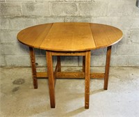 Round Oak Drop Leaf Table, 42” x 46” with sides