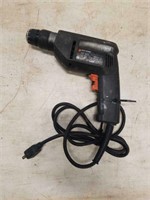 Black & decker 3/8" drill, tested