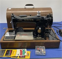 Vintage Singer Sewing Machine Portable  with