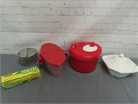 Mixed Kitchenware