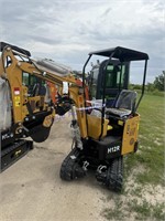 AGT H12R mini excavator, 16" bkt