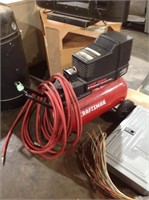 Craftsman 1.5 HP air compressor w/hose