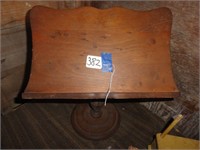 Wooden Mini Music Stand (15")
