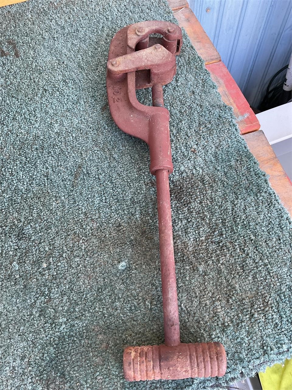 No. 2 Pipe Cutter