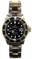 Gent's Oyster Date 16613 Submariner Rolex Watch