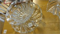 GLASS SERVING DISH AND PLATTER