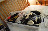 Large Tote with Lid of Womens Slippers & Shoes
