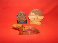 Wooden duck picture, coin bank looks like