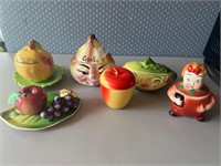 13 PC FRUIT VEGGIE CERAMIC STORAGE SET 5 1/2" TALL