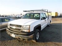 2004 Chevrolet 2500 Crew Cab Utility Truck