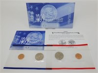 1999 Susan B. Anthony P & D Uncirculated Coin Set