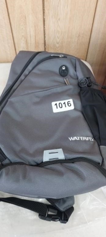 WATERFLY BACKPACK NEW