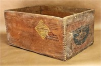 ANTIQUE DIAMOND MATCHES WOOD CRATE - NO SHIPPING