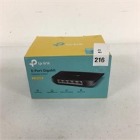 TP-LINK 5-PORT GIGABIT DESKTOP SWITCH