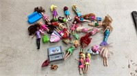 Polly Pocket dolls and accessories