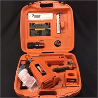 30 Degree Cordless Paslode Nailer W/ Accessories