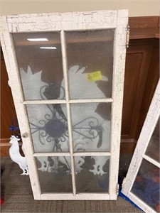 WHITE VINTAGE WINDOW PANE