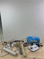 Electronic/cord lot