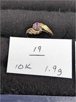 10K Gold 1.9g Ring