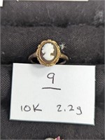 10K Gold 2.2g Ring