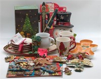 (KC) Christmas Decor. Albums, Ornaments, Mugs,