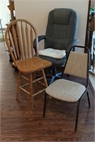 Lot of 3 Chairs
