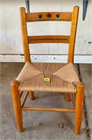 Vtg Wood Child’s Chair 25x14x11