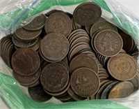 1 POUND OF INDIAN HEAD PENNIES COINS