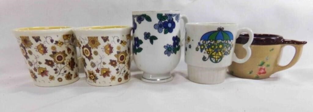 (4) Coffee Mugs (2) Taylor International Floral