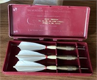 Vtg E.W. Tunnicliffe Standardtrim Set of Darts in
