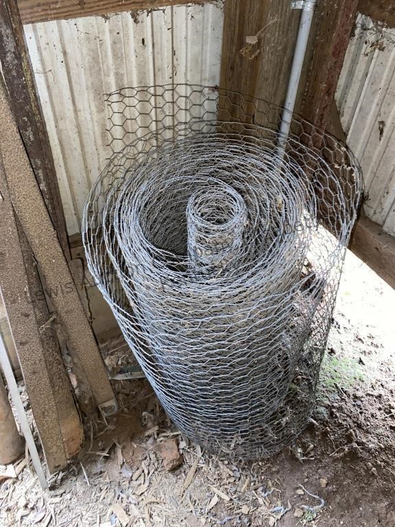 Chicken wire metal poles