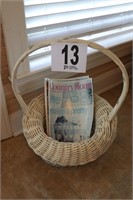 Wicker Basket with Magazines(R1)