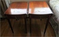 Pair mahagony 1-drawer drop leaf end tables