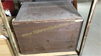 Brown wooden primitive box 26x21x20h