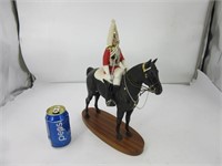 Royal Doulton , Cheval et cavalier en porcelaine