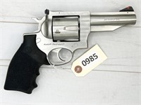 LIKE NEW Ruger Redhawk 44Mag revolver,